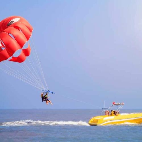 Parasailing in hurghada